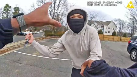 Teen Fakes Murder Call Then Attacks Officer With Knife