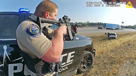 Armed Suspect Calls 911 for Advice While Fleeing Cops Before Being Shot